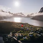 Reinefjorden Family House With Jacuzzi Βίλα *