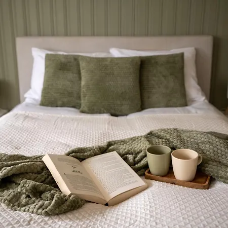 Reinefjorden Family House With Jacuzzi Villa *