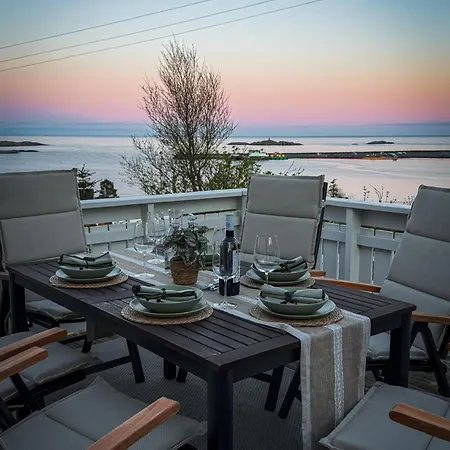 Reinefjorden Family House With Jacuzzi Reine