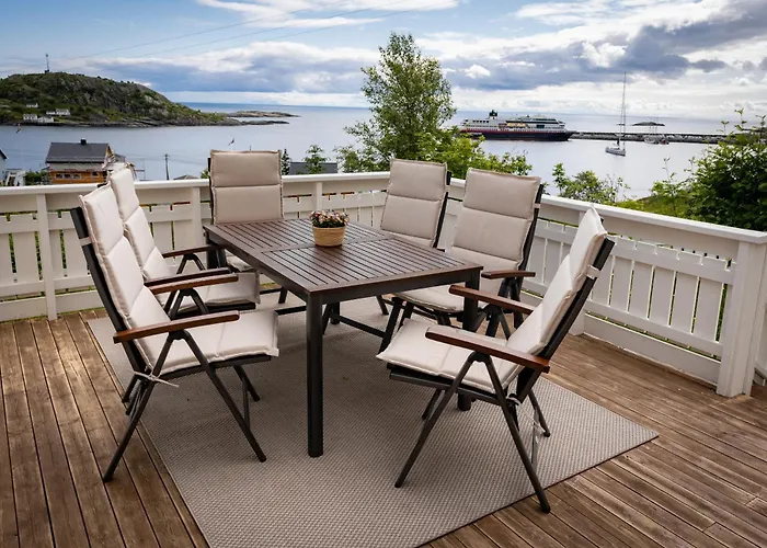Reinefjorden Family House With Jacuzzi * راين